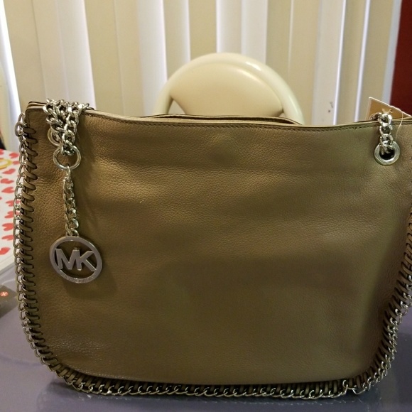Michael Kors Bag - Picture 2 of 5